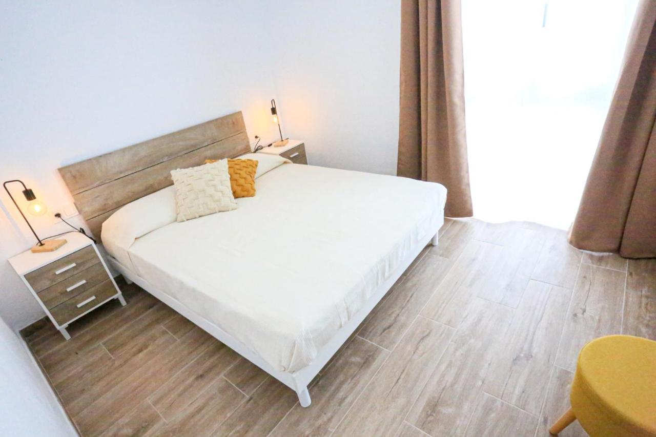 Rosa Dels Vents Only Families Apartment กัมบริลส์ ภายนอก รูปภาพ