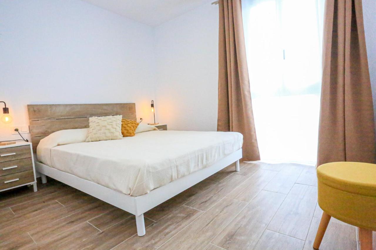 Rosa Dels Vents Only Families Apartment กัมบริลส์ ภายนอก รูปภาพ